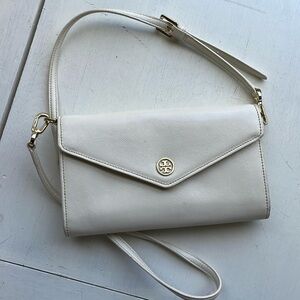 Tory Burch Robinson Envelope Crossbody Bag